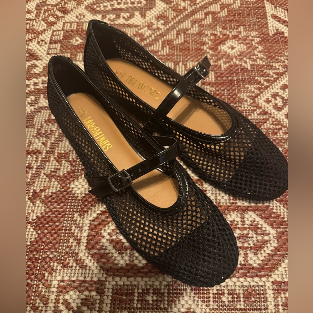 black mesh flats